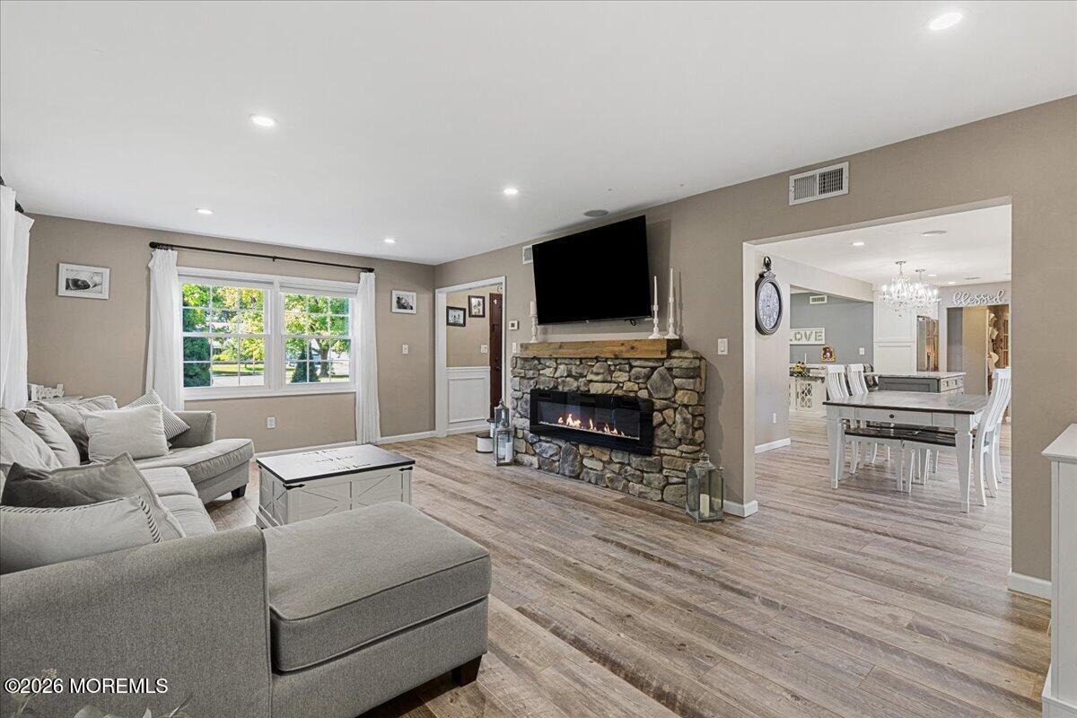 4 Cypress Court
