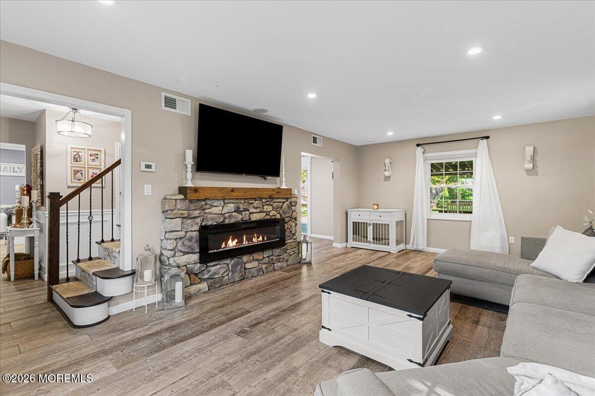 4 Cypress Court