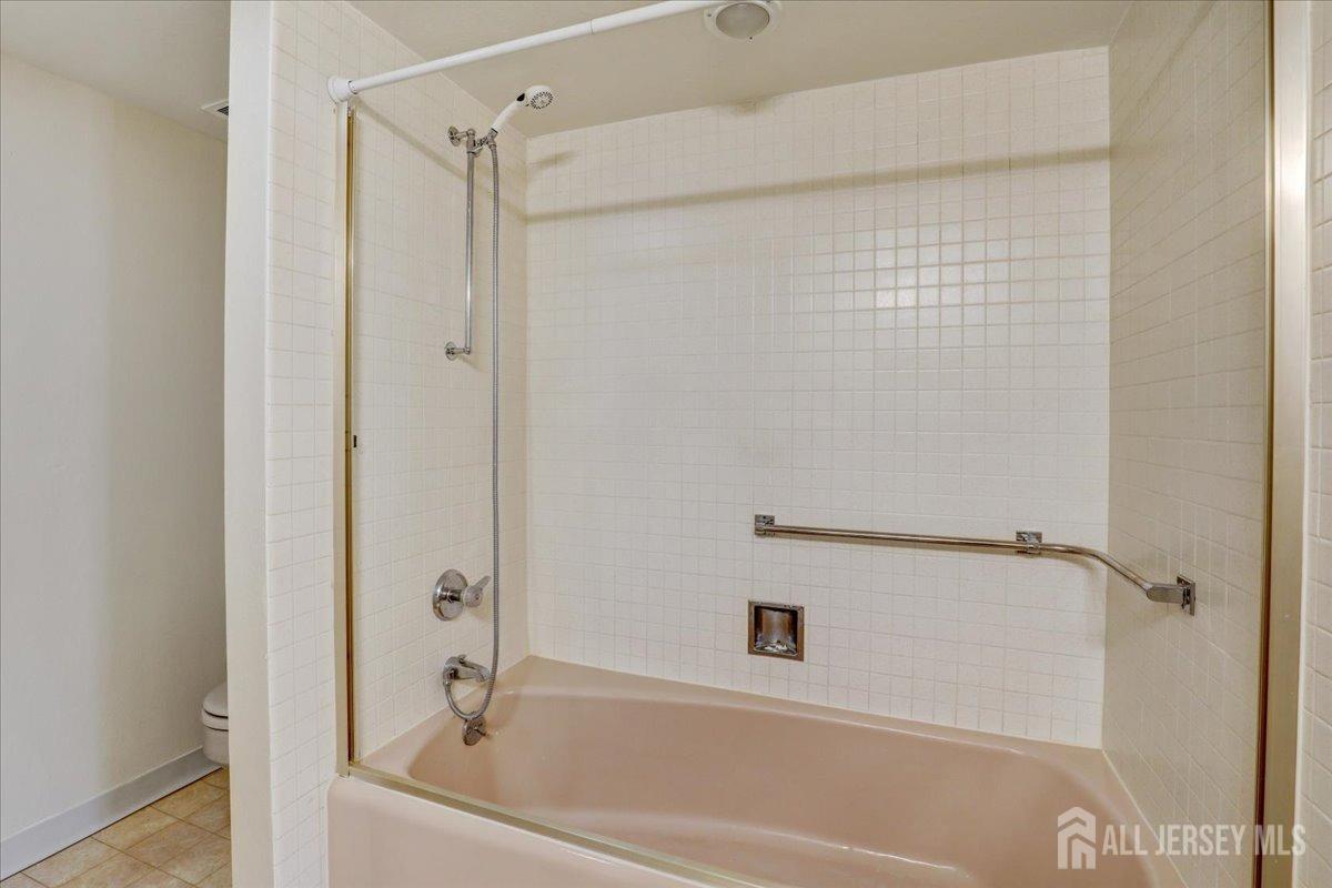 26 Bradford Lane Unit: N