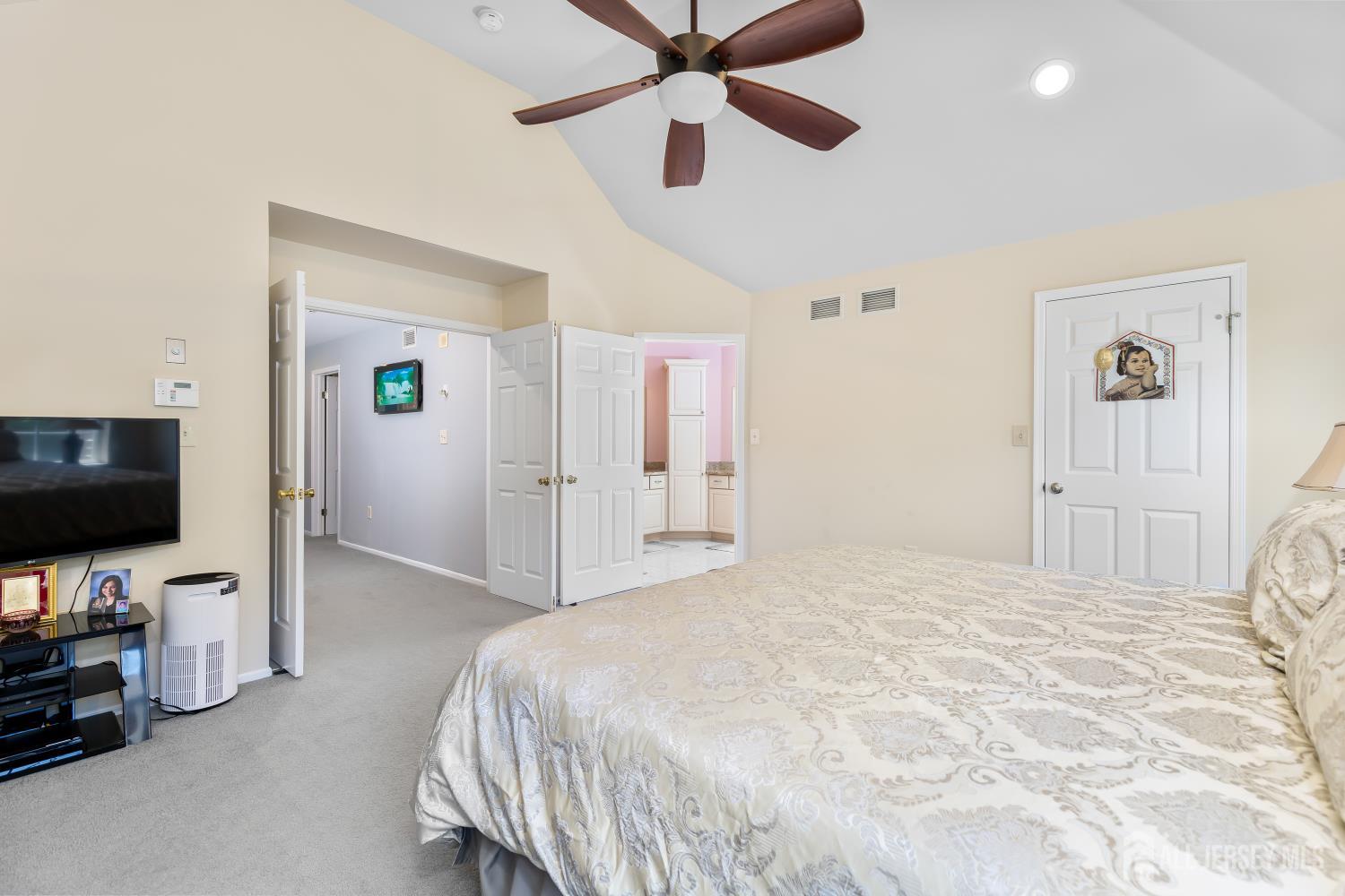 19 trish Court