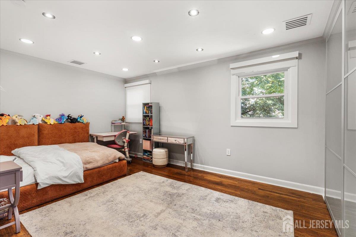 1 cherry Lane