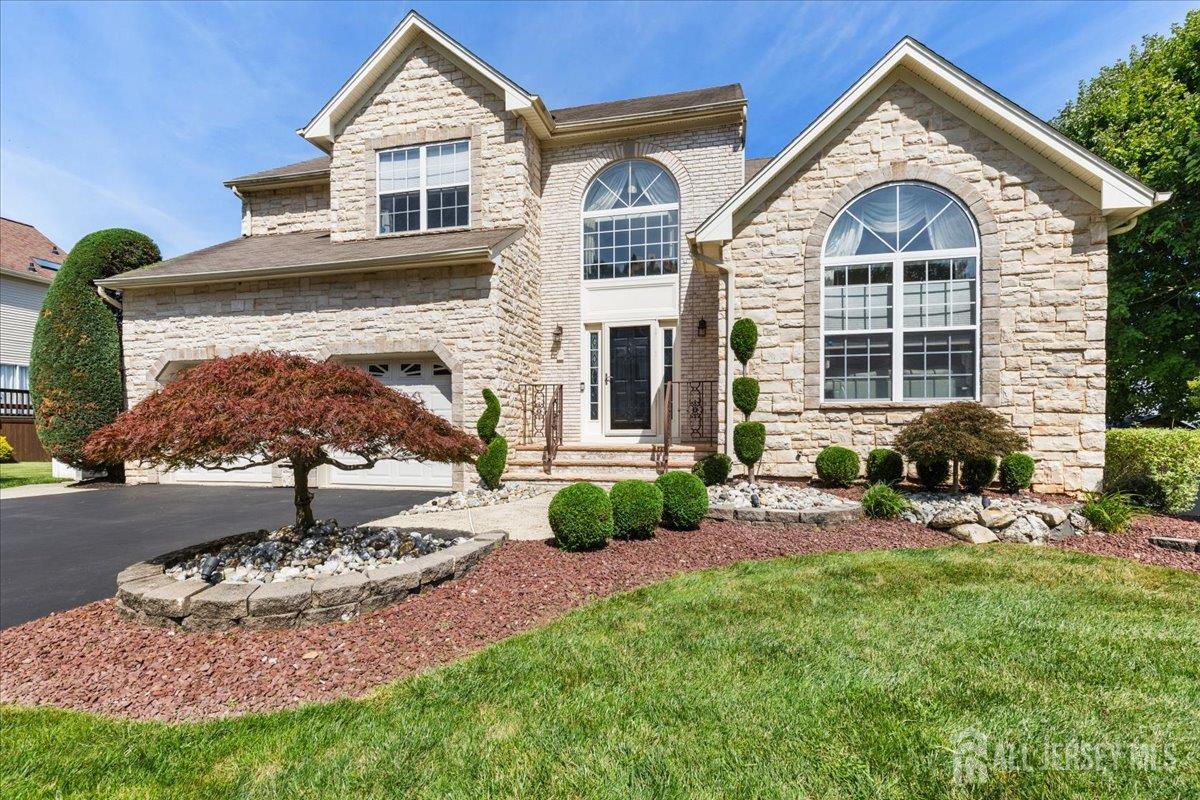 67 Winding Brook Drive