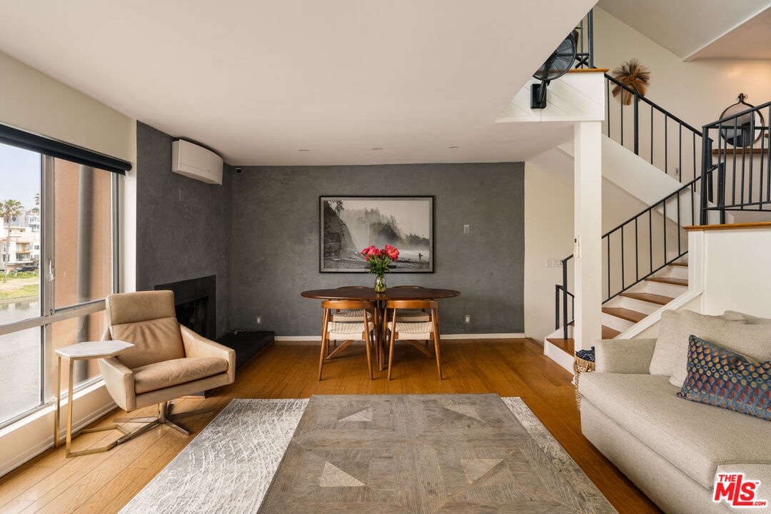 6400 Pacific Ave Unit: 309