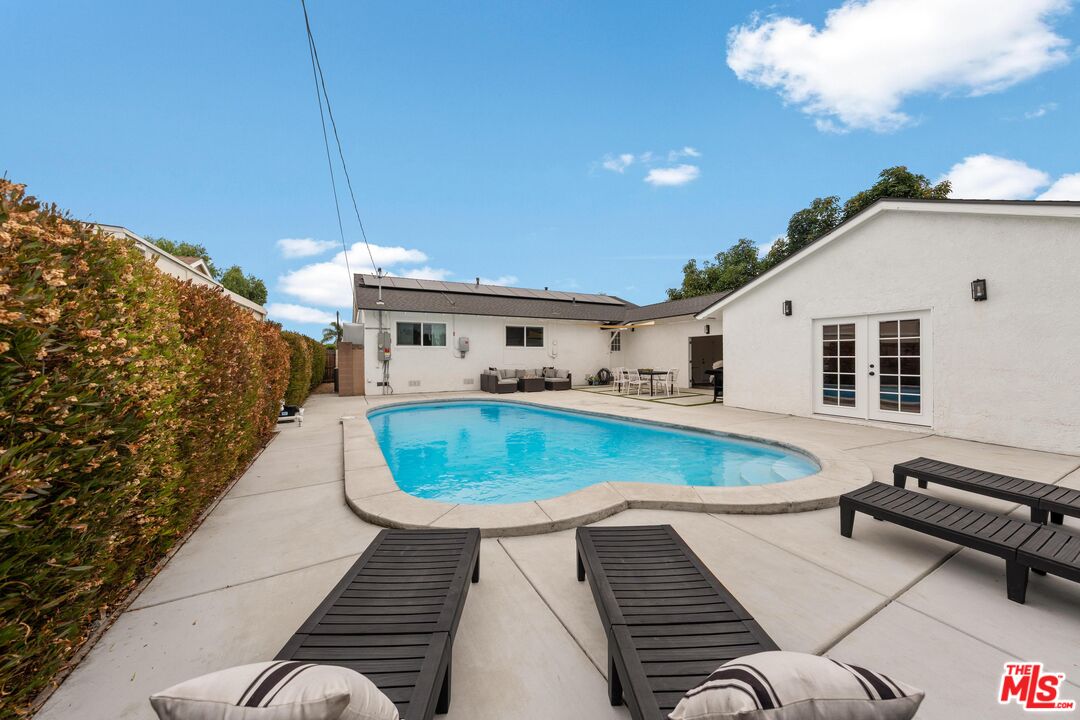 1313 W West Ave