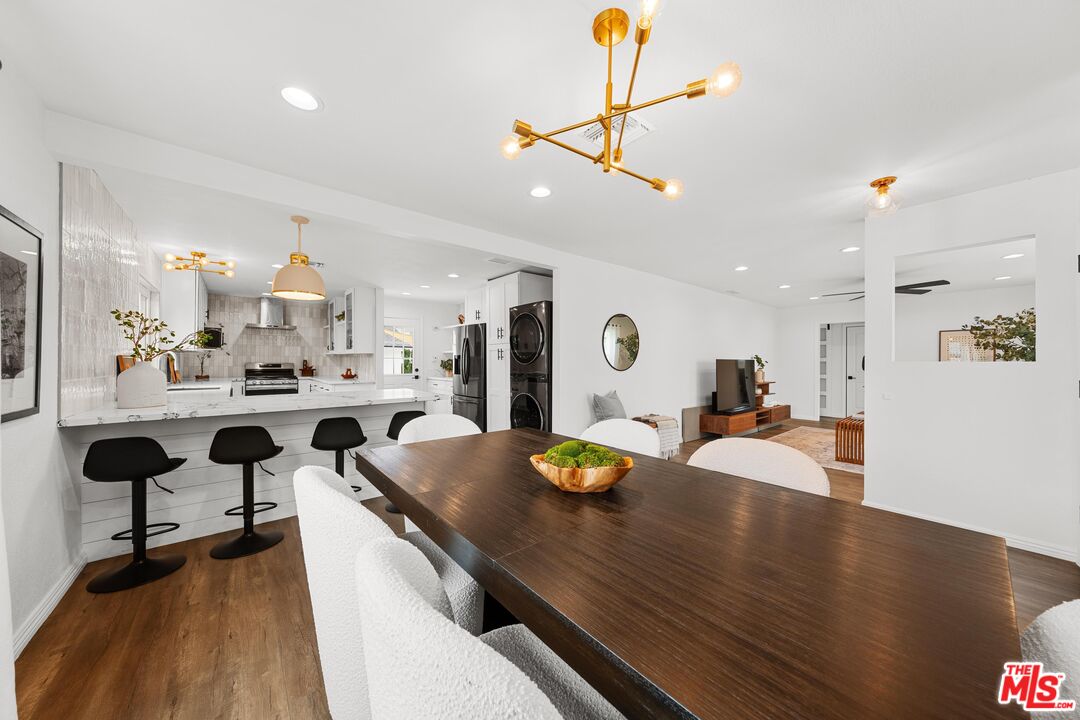 1313 W West Ave