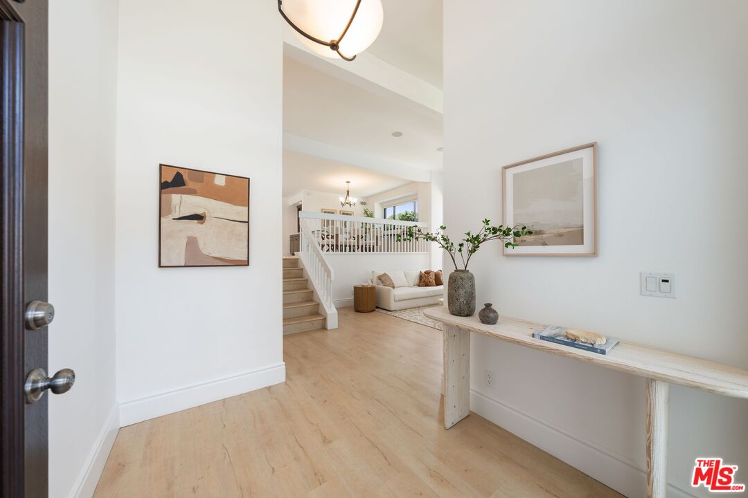 1663 Michael Ln