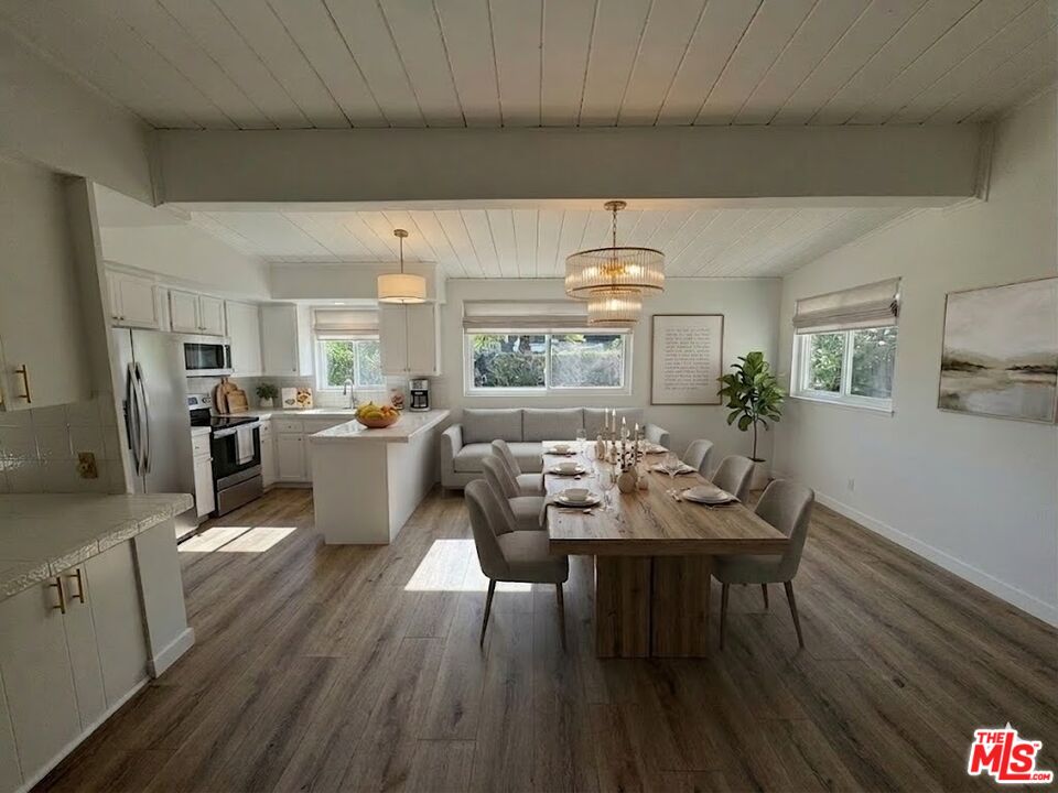 1271 El Hito Cir