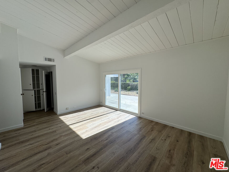 1271 El Hito Cir