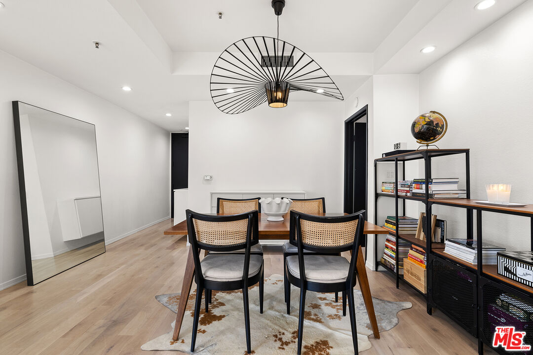 245 Main St Unit: 210