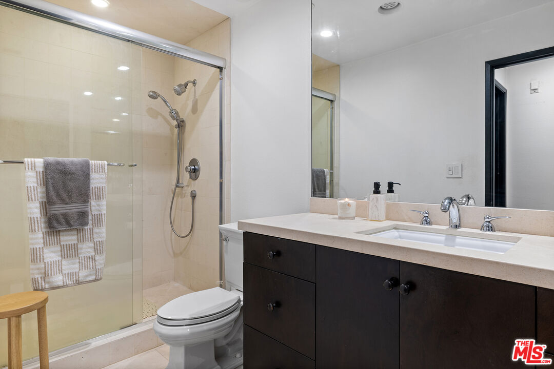 245 Main St Unit: 210