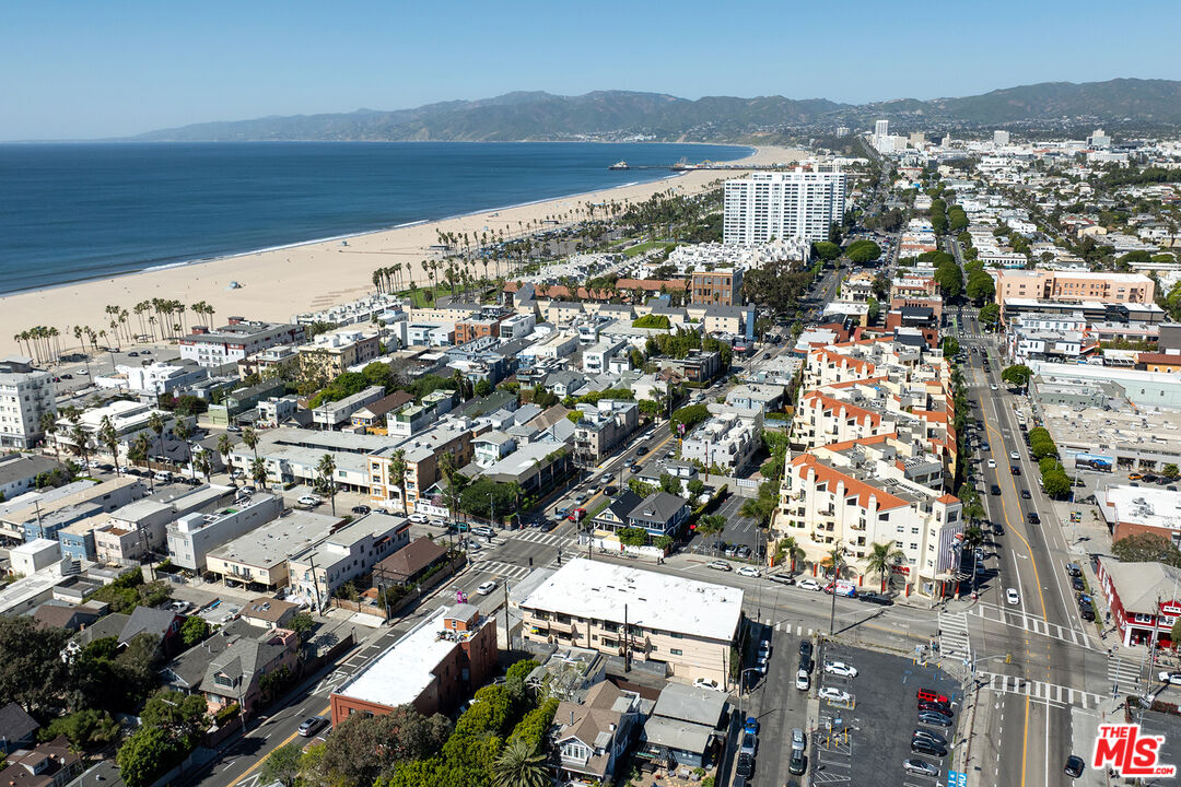 245 Main St Unit: 210