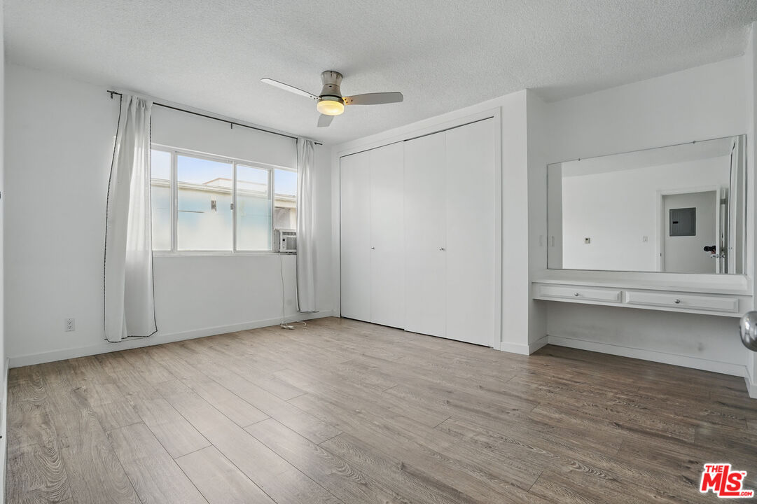 930 3rd St Unit: 303