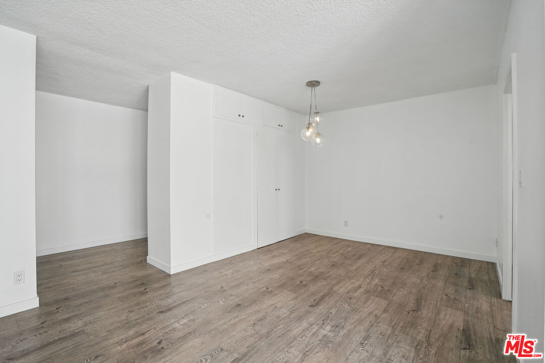 930 3rd St Unit: 303
