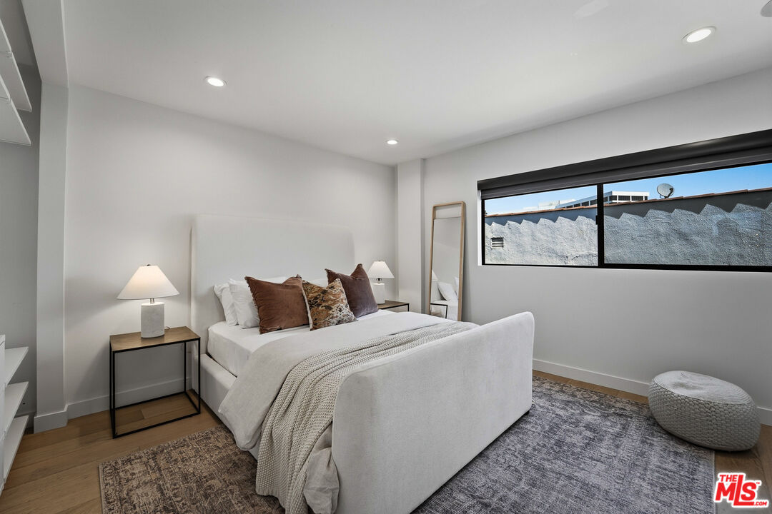 234 S Tower Dr Unit: 4