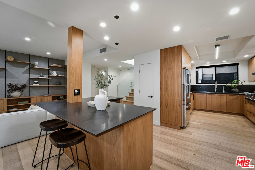 234 S Tower Dr Unit: 4