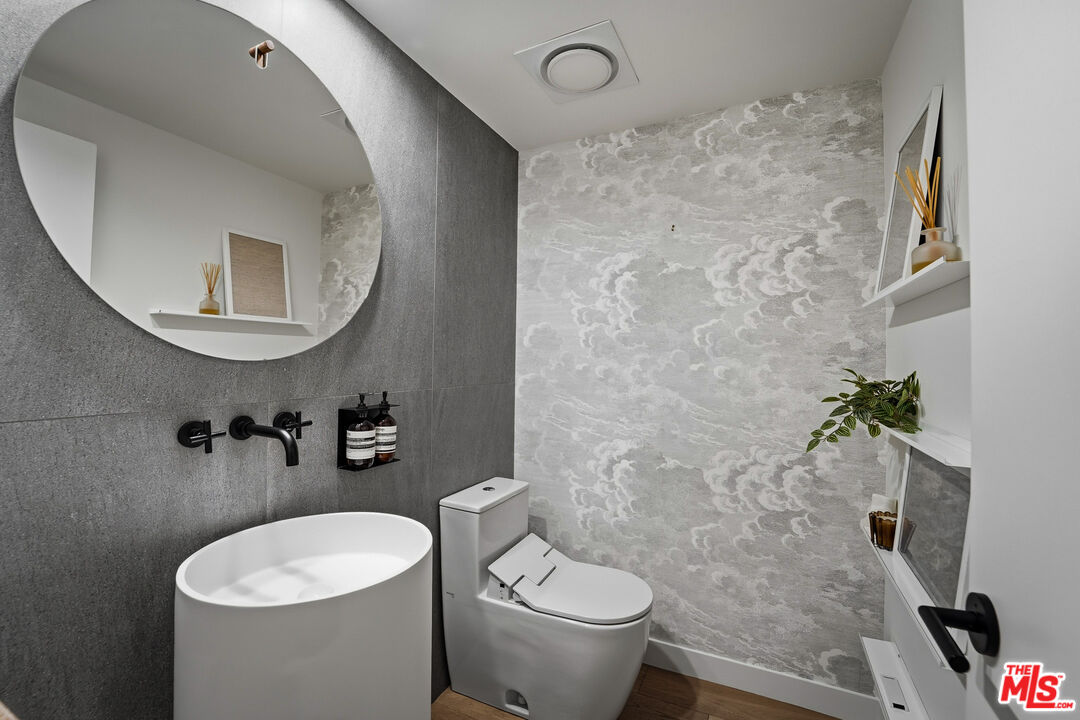 234 S Tower Dr Unit: 4