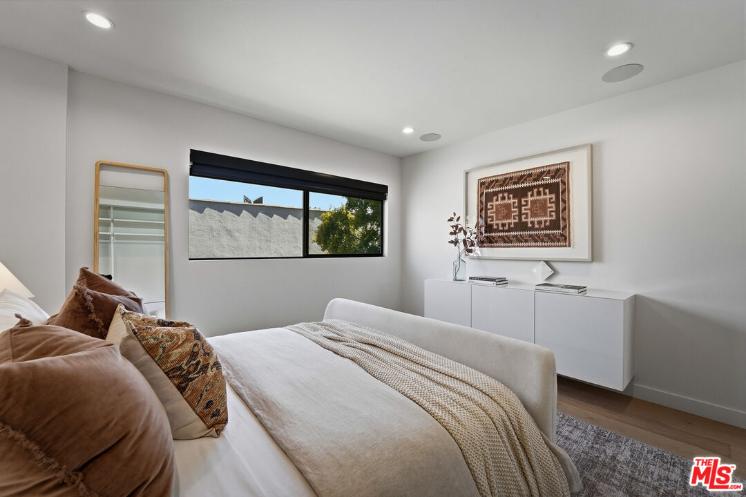234 S Tower Dr Unit: 4