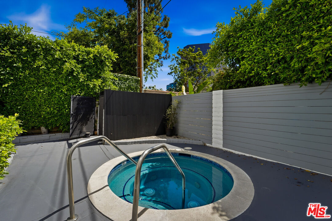 234 S Tower Dr Unit: 4