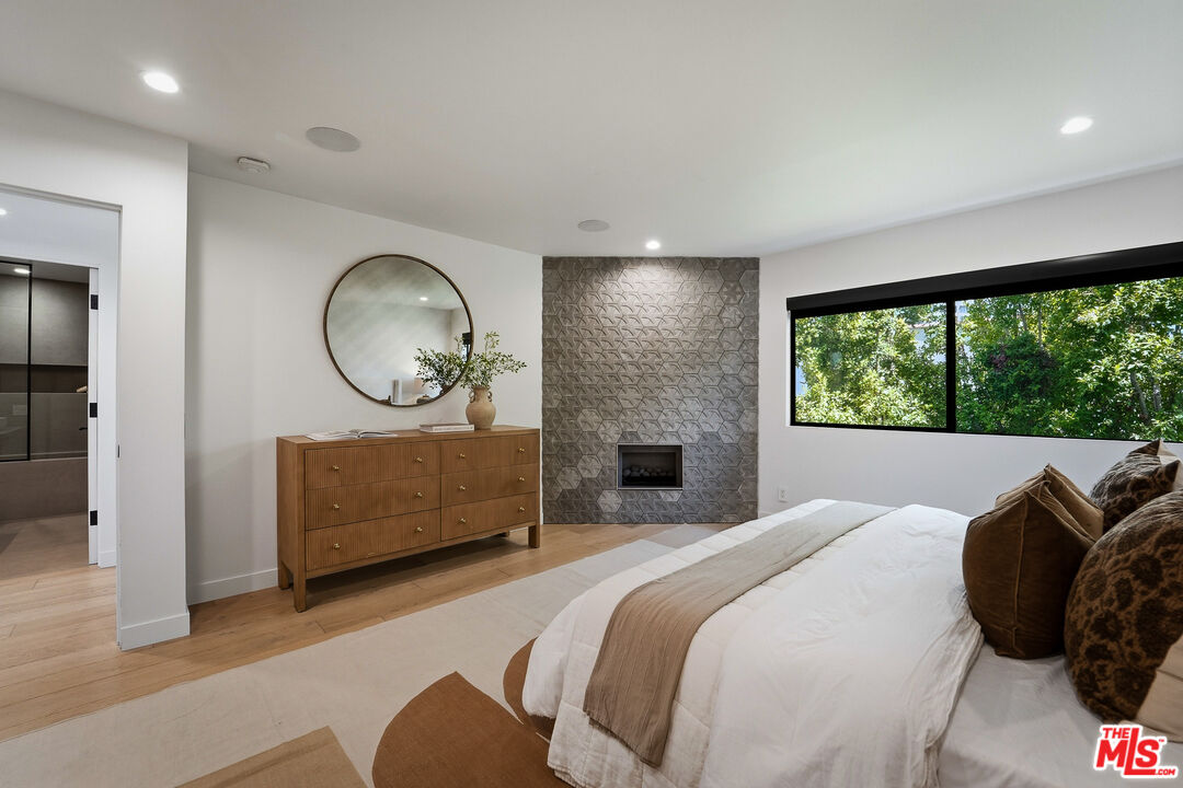 234 S Tower Dr Unit: 4