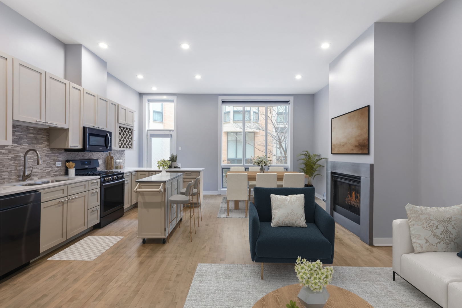 312 N Desplaines Street Unit: C