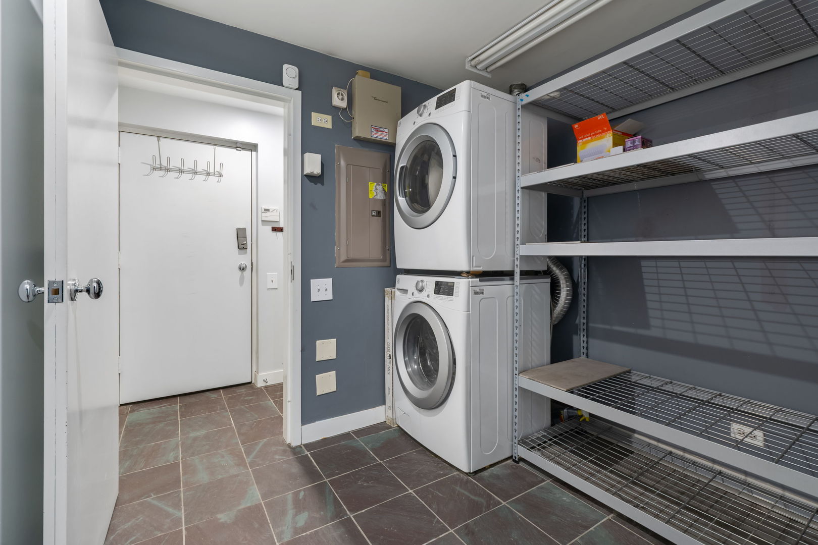 312 N Desplaines Street Unit: C