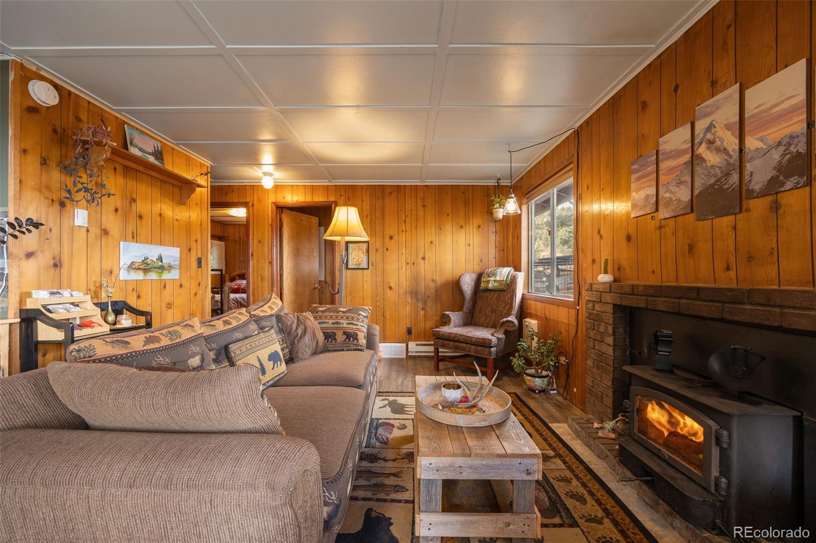 31327 Kings Valley Custom W