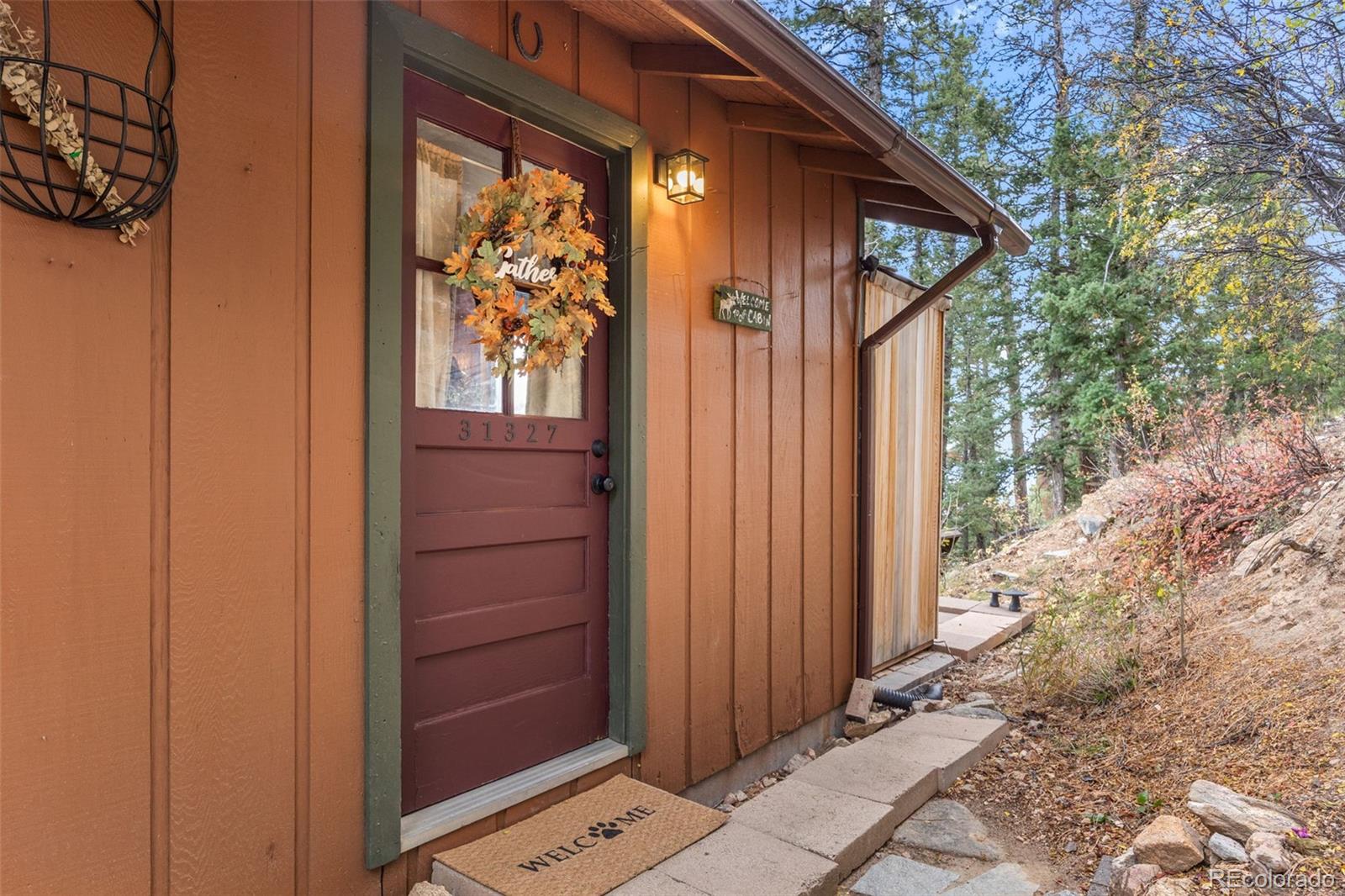 31327 Kings Valley Custom W