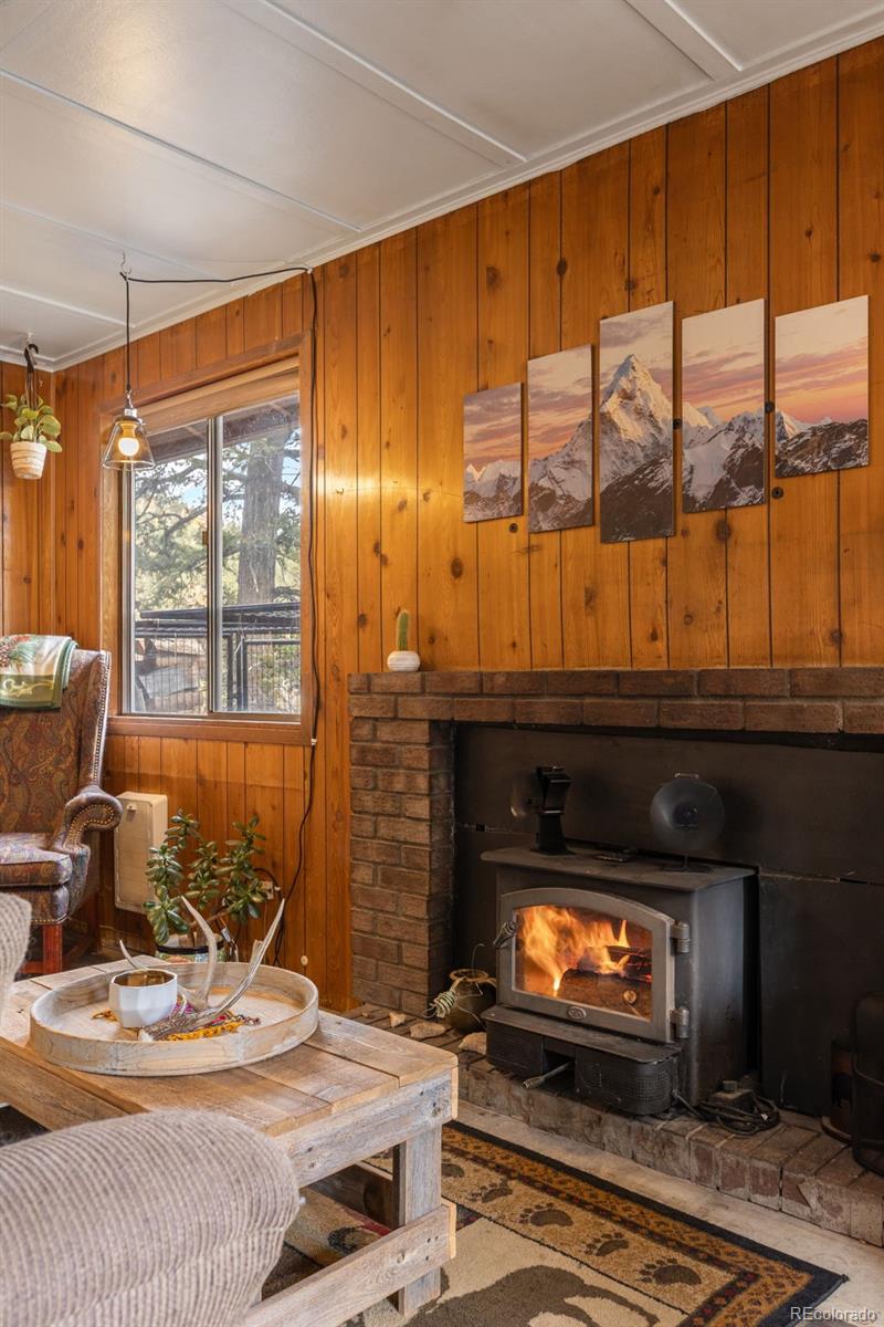 31327 Kings Valley Custom W