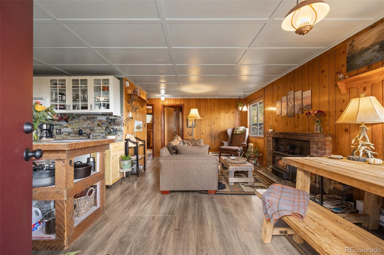 31327 Kings Valley Custom W