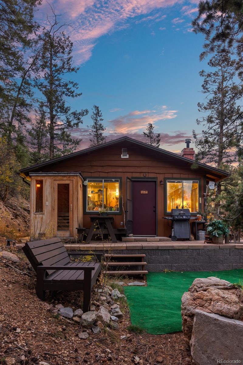 31327 Kings Valley Custom W