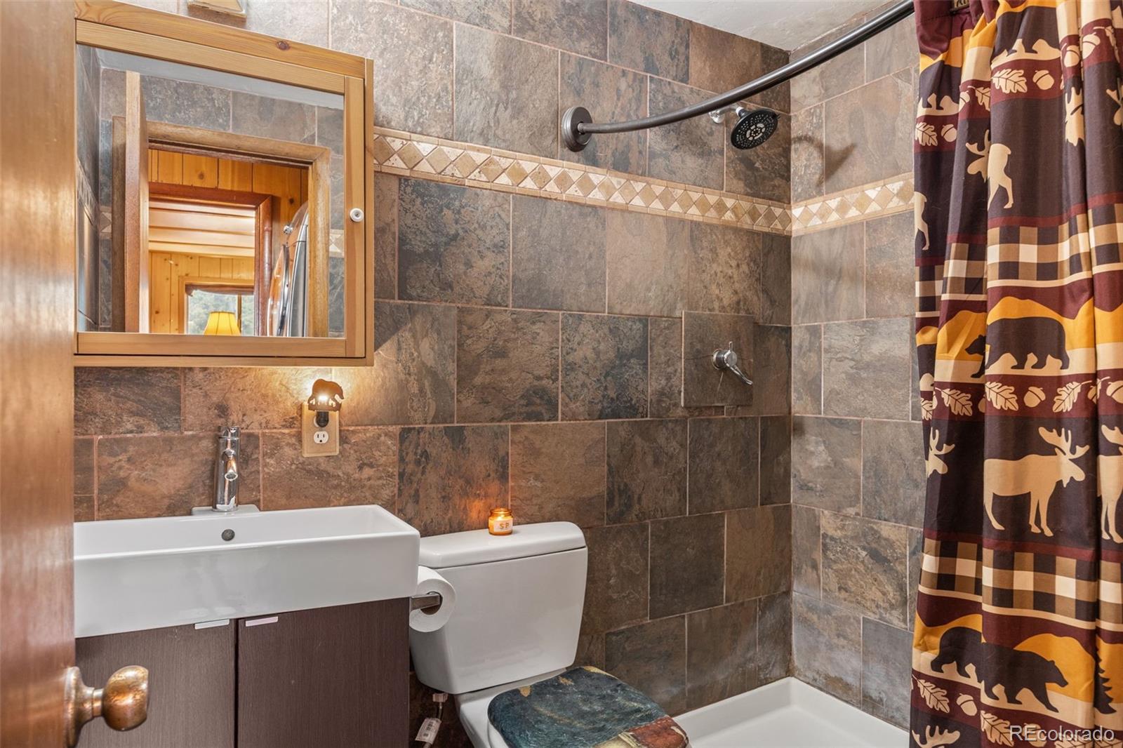 31327 Kings Valley Custom W