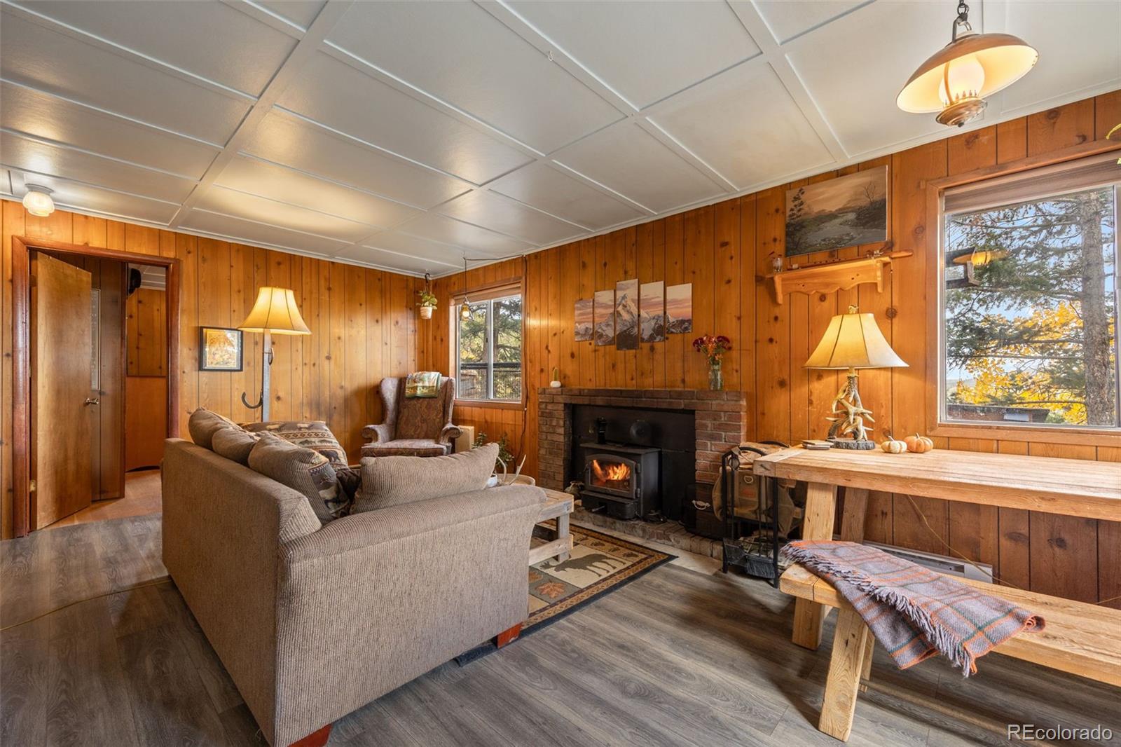 31327 Kings Valley Custom W