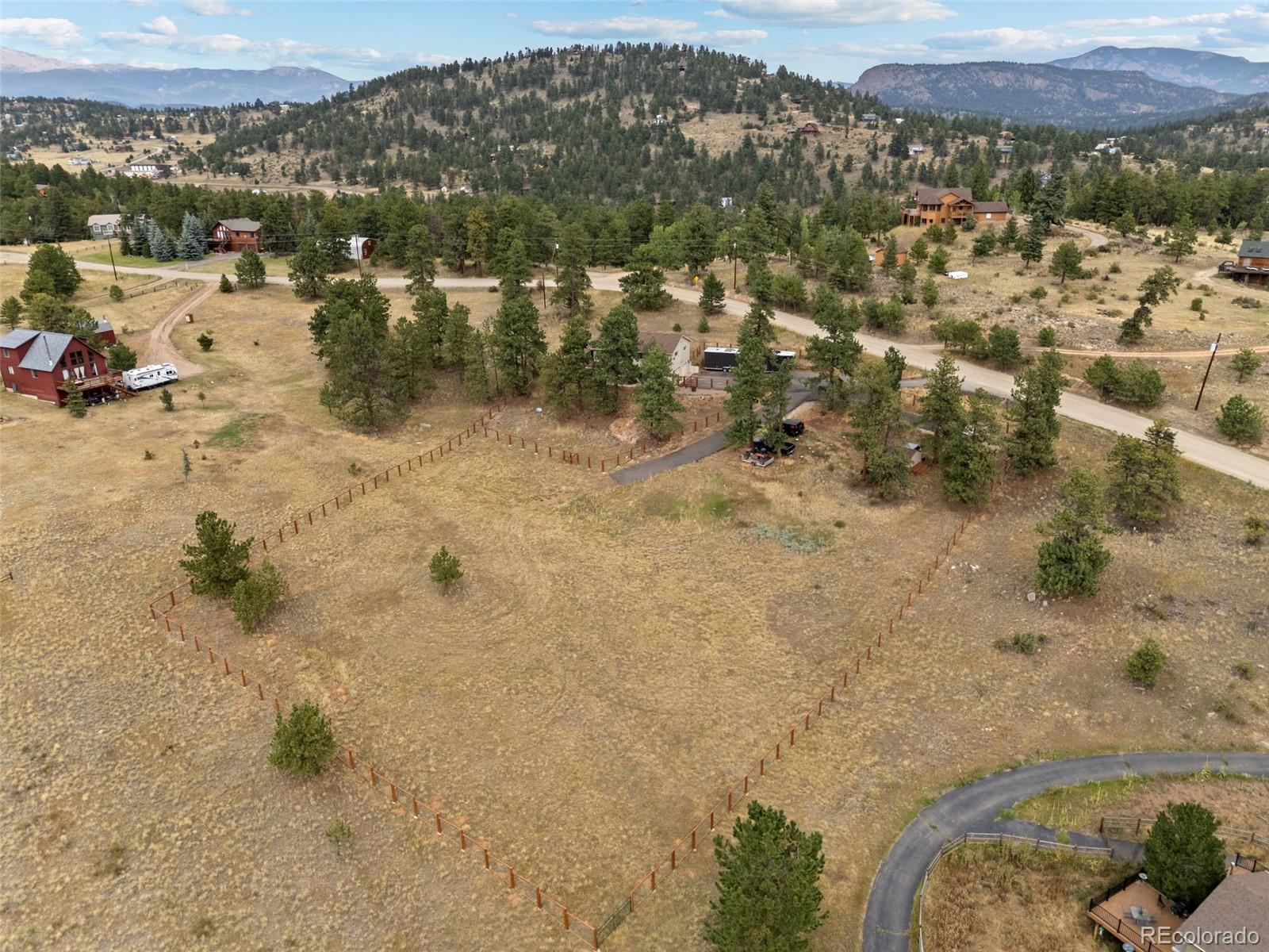 924 Bluebird Drive