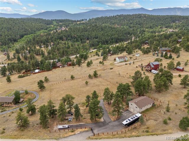 924 Bluebird Drive