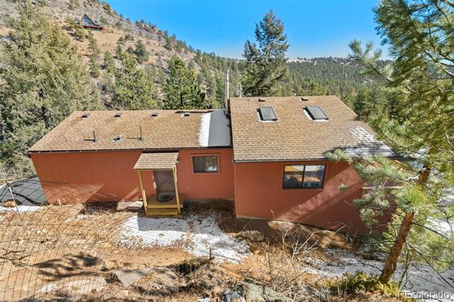 1269 Roland Drive