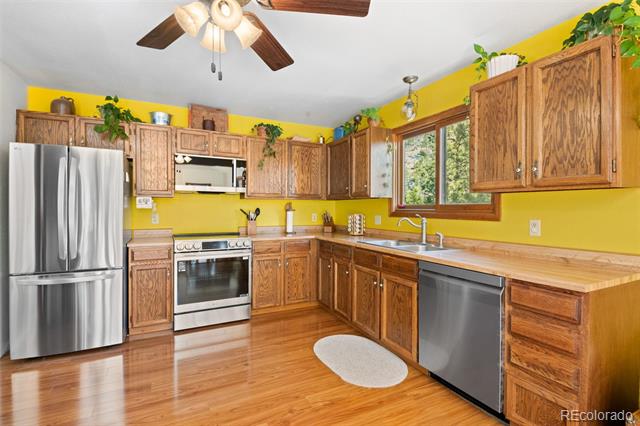 1269 Roland Drive