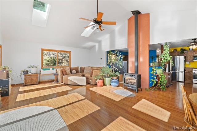 1269 Roland Drive