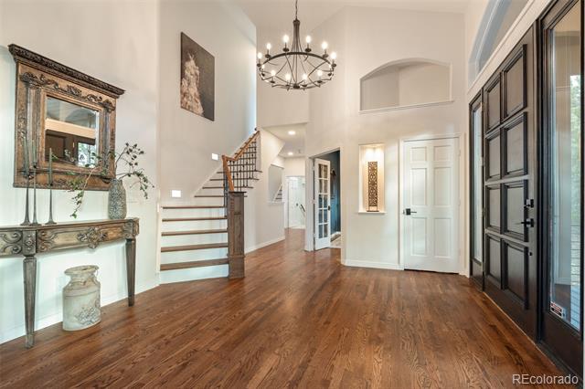 2522 Thunderbird Lane
