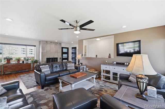 2705 Sunset Lane