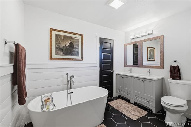 2705 Sunset Lane
