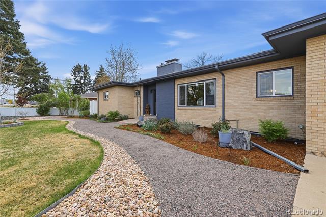 2705 Sunset Lane