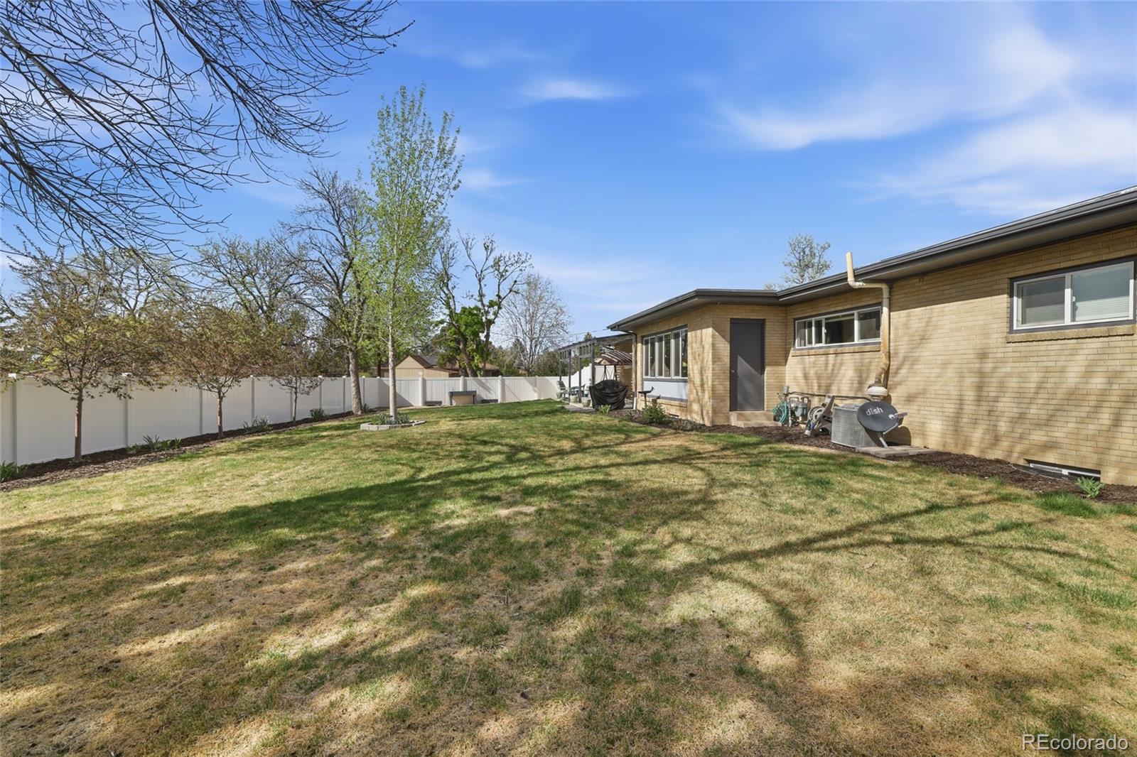 2705 Sunset Lane