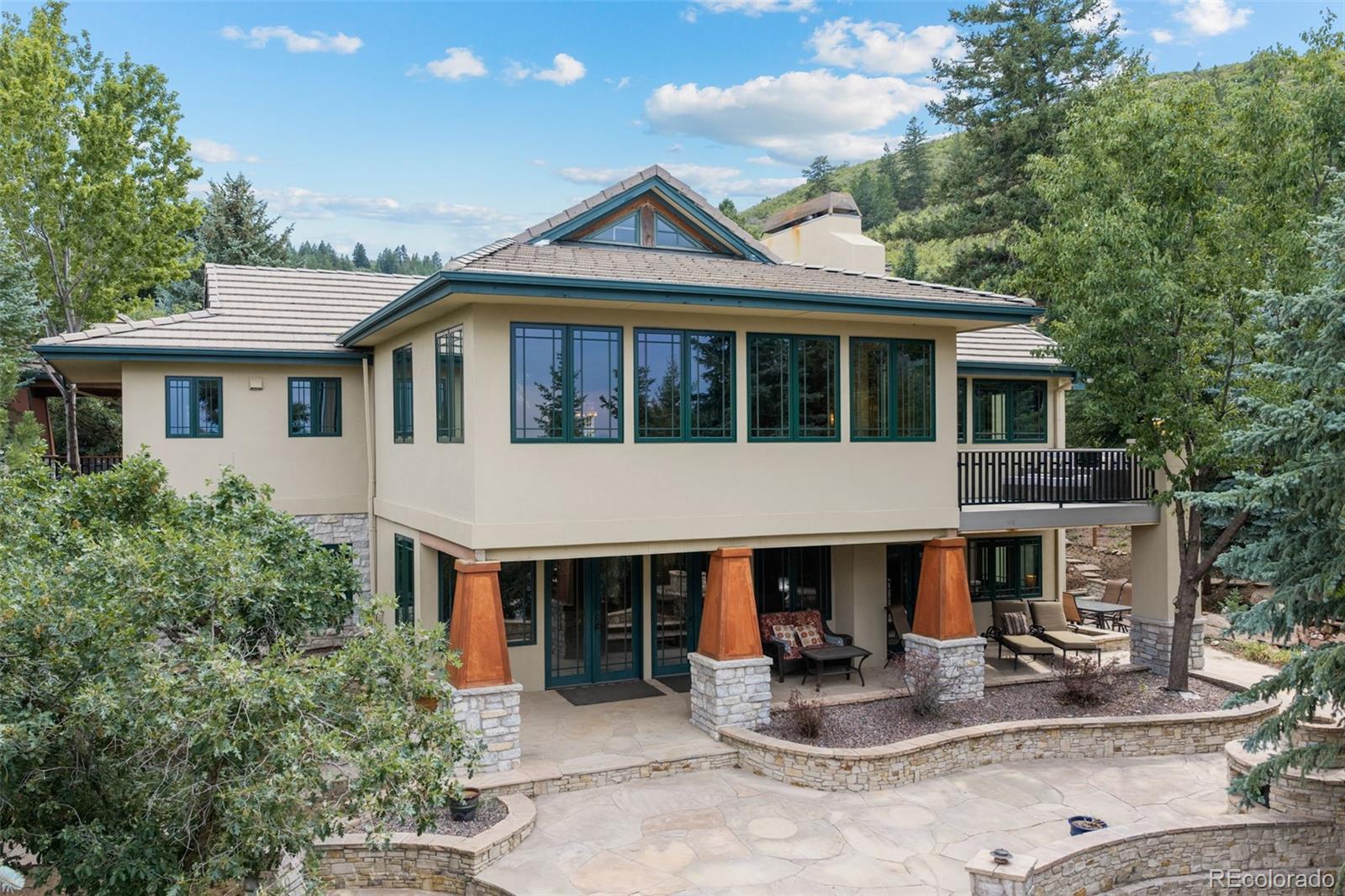 4737 Ponderosa Trail