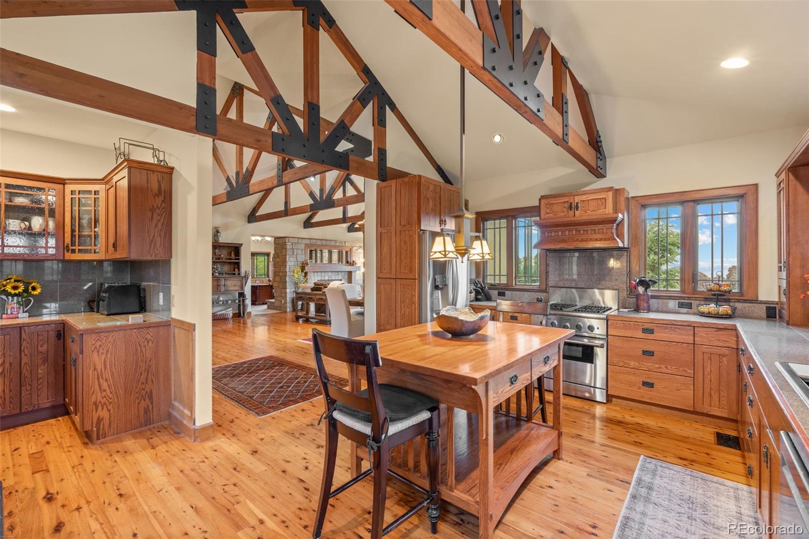 4737 Ponderosa Trail