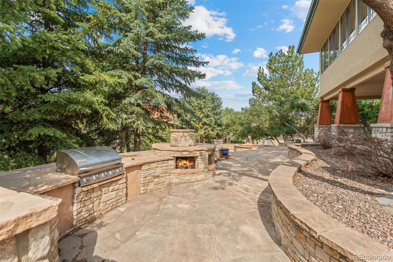 4737 Ponderosa Trail