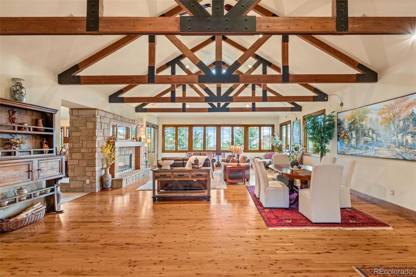 4737 Ponderosa Trail