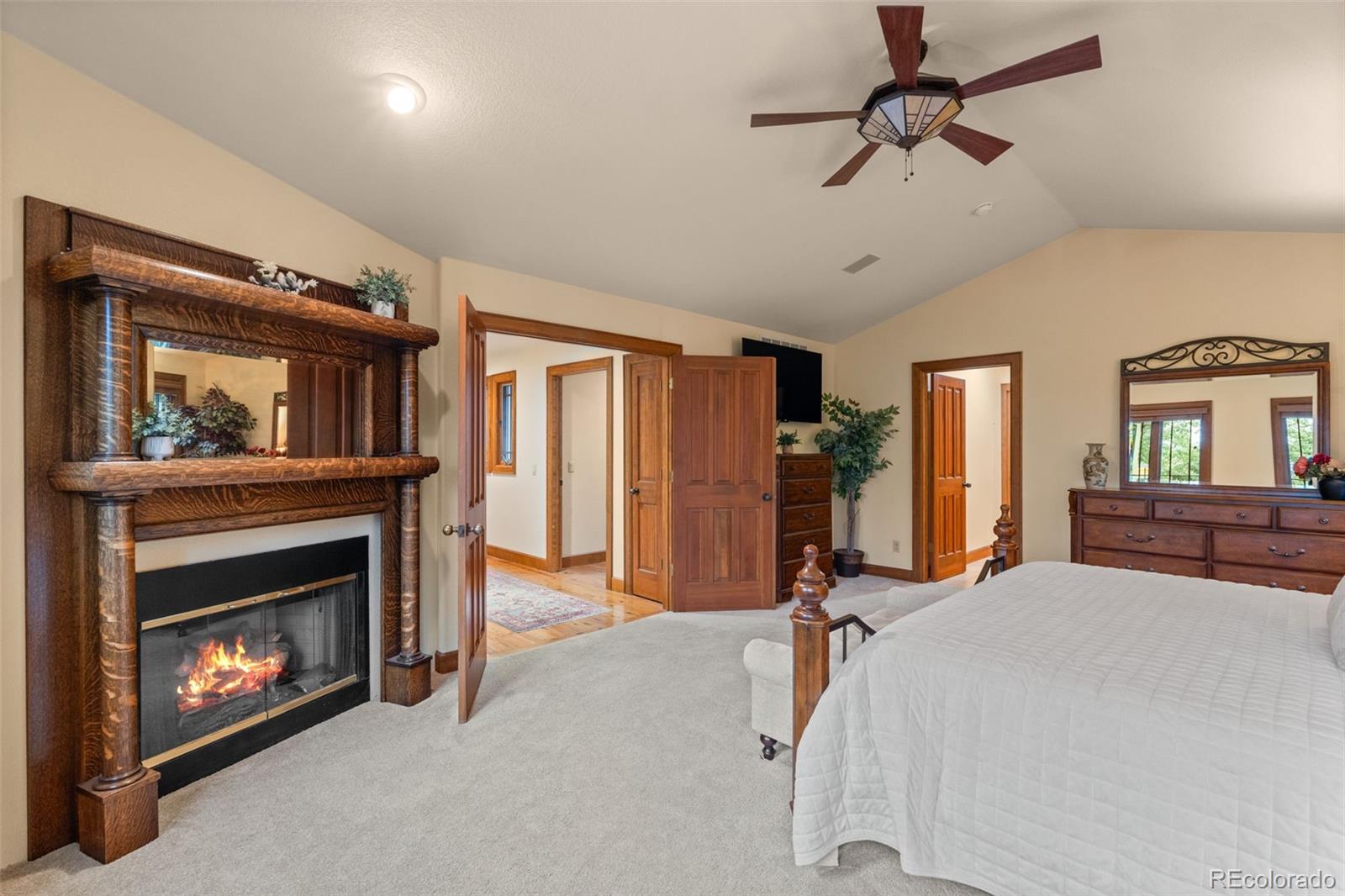 4737 Ponderosa Trail