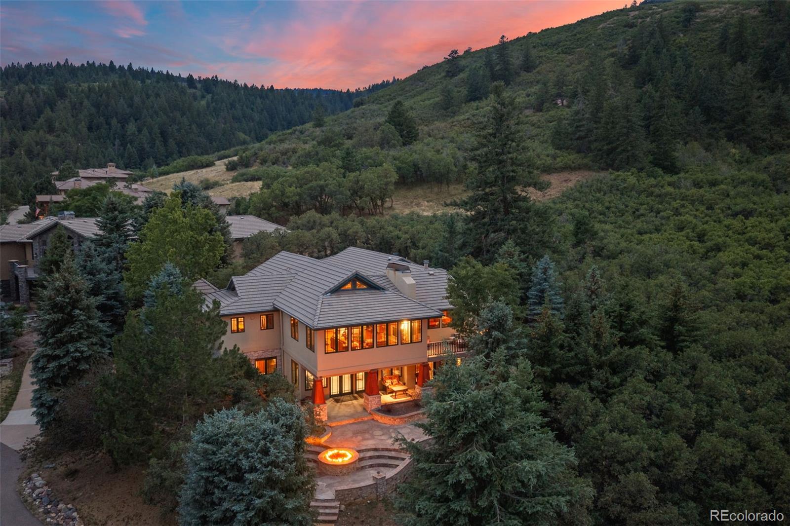 4737 Ponderosa Trail