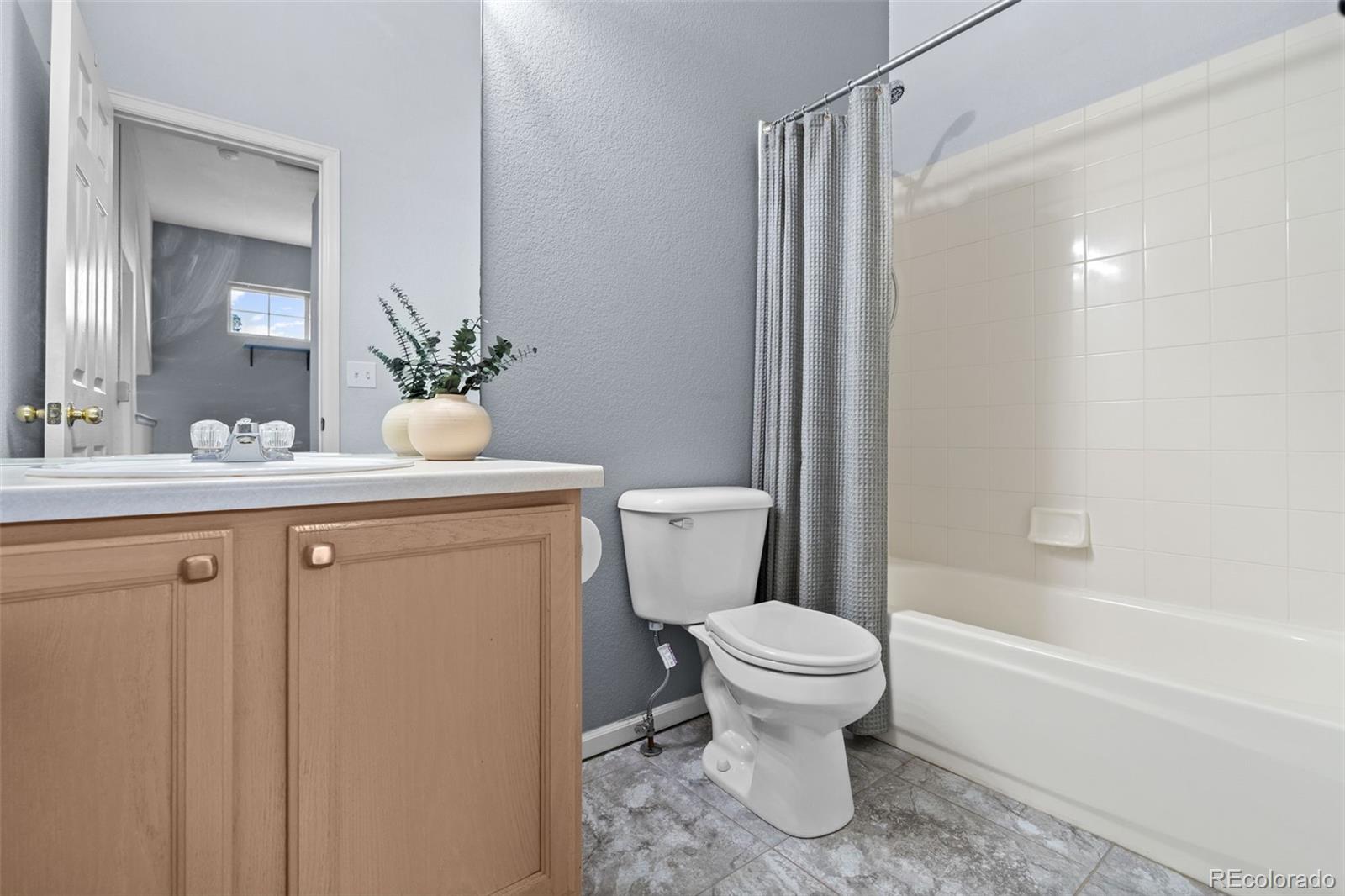 8361 S Upham Way Unit: 212