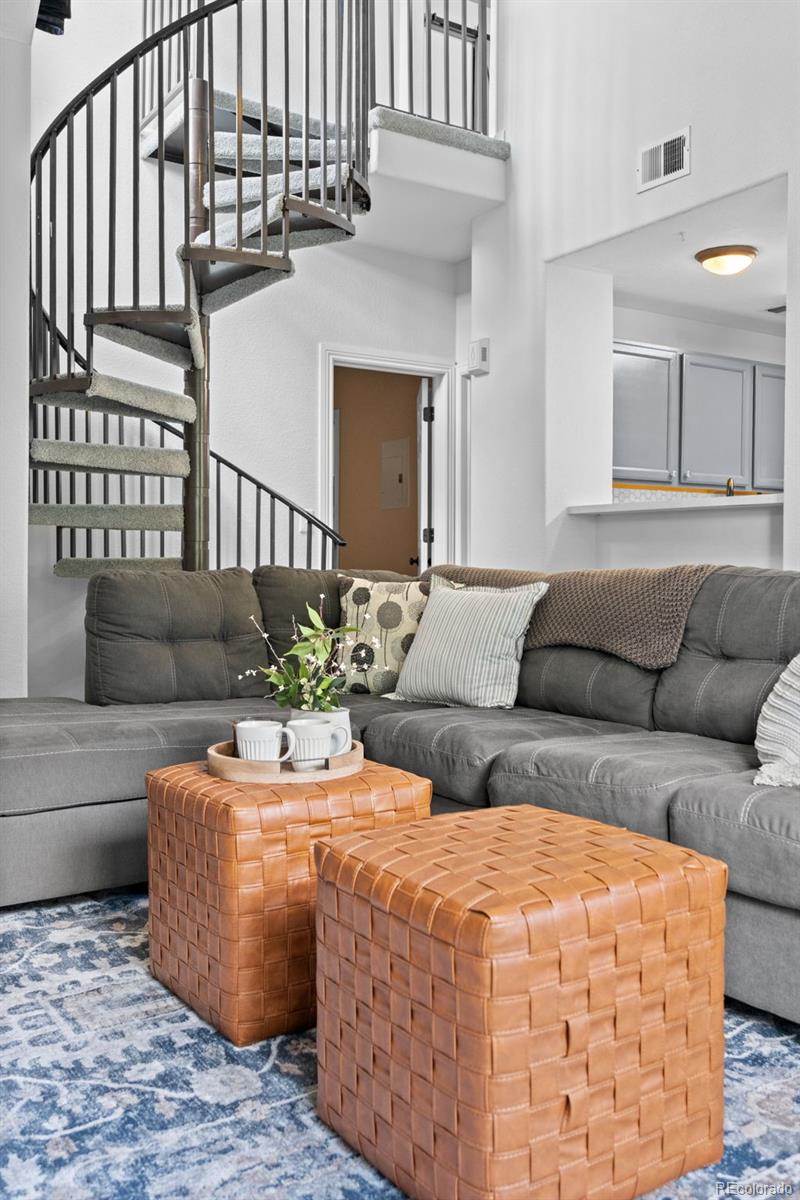 8361 S Upham Way Unit: 212